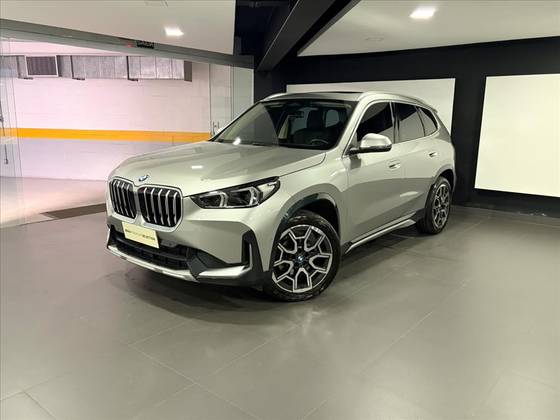 BMW X1 2.0 16V TURBO GASOLINA SDRIVE20I X-LINE STEPTRONIC BMW X1 2.0 16V TURBO GASOLINA SDRIVE20I X-LINE STEPTRONIC